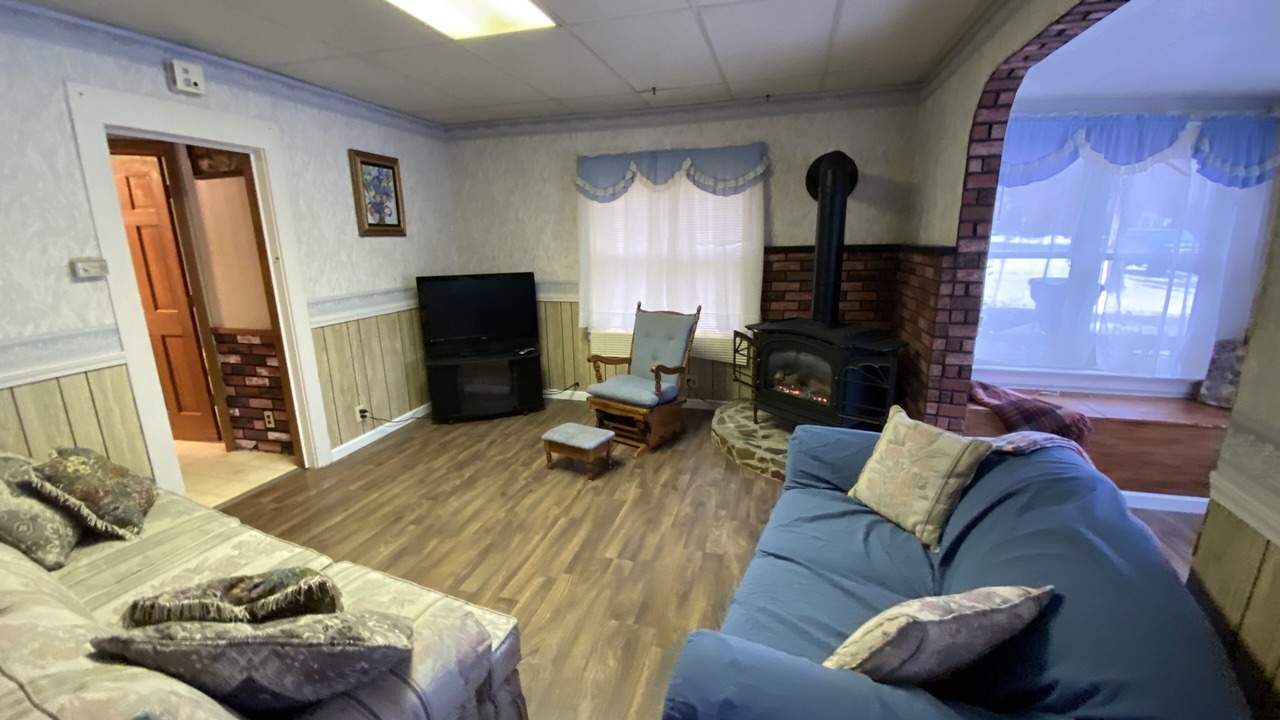 Photo of Livingroom in Weiser