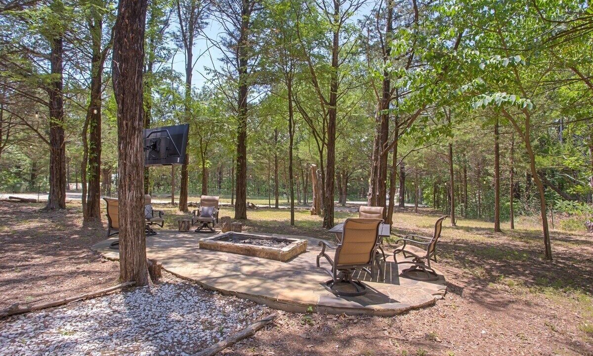 Photo of Outdoor in Gordonville