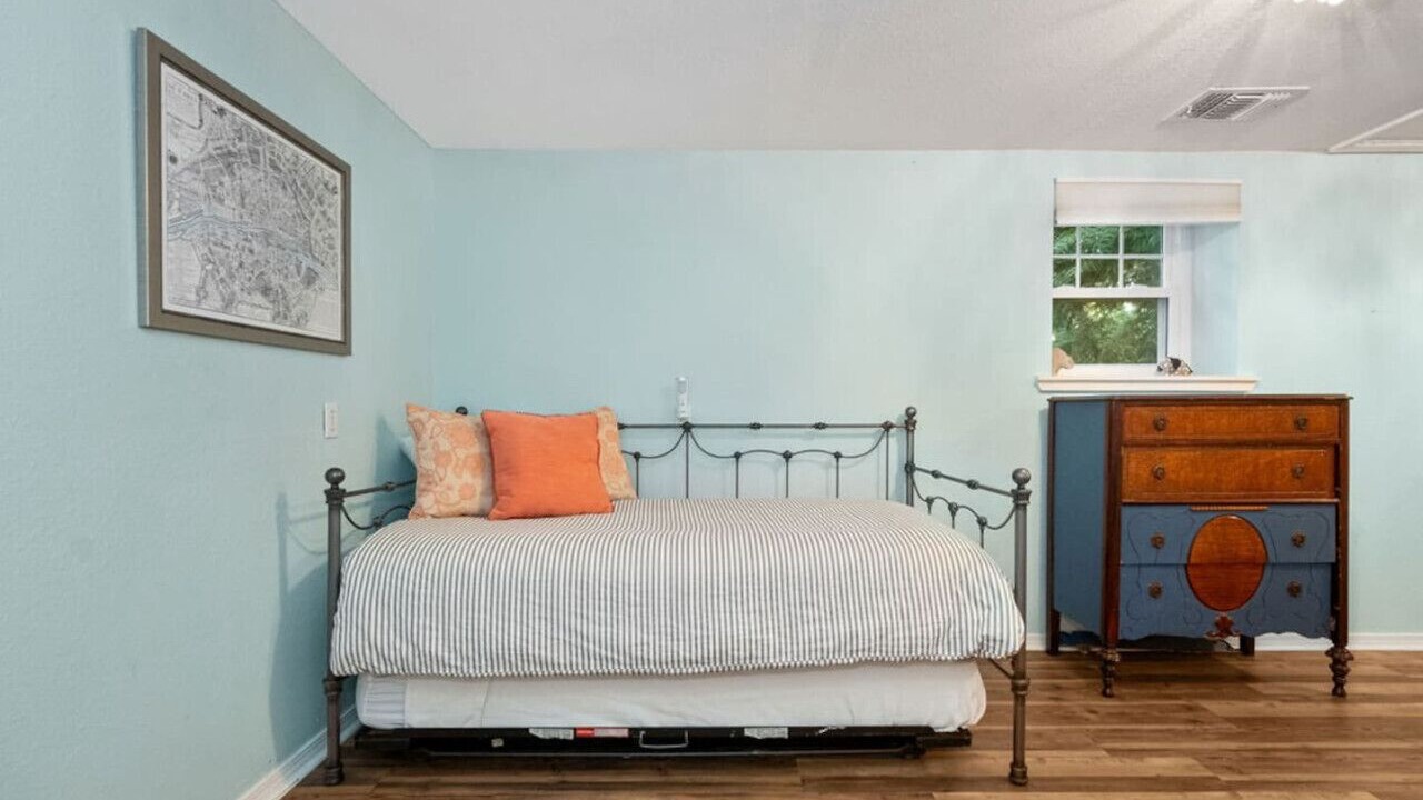 Photo of Bedroom in Prairie Lea