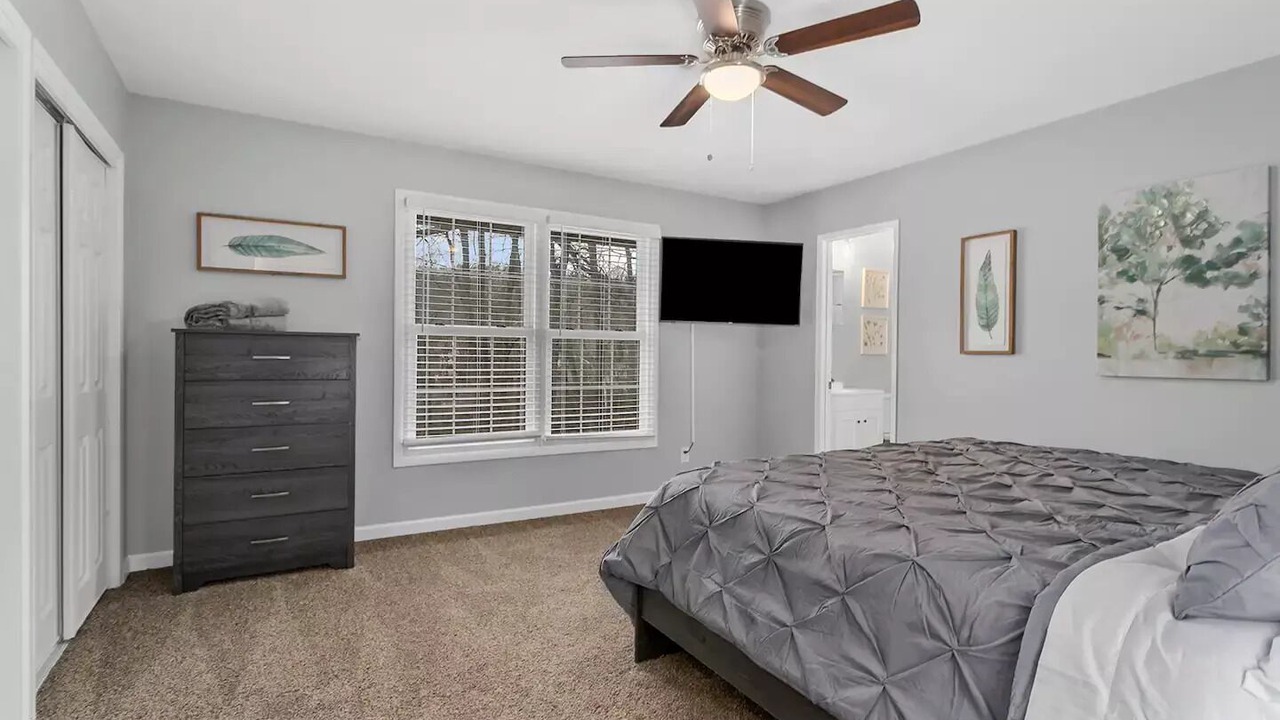 Photo of Bedroom in Waldron