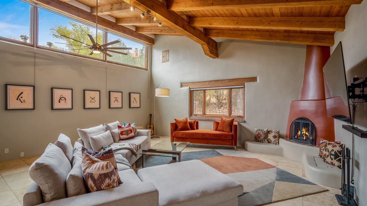 Photo of Bedroom in Northeast Santa Fe