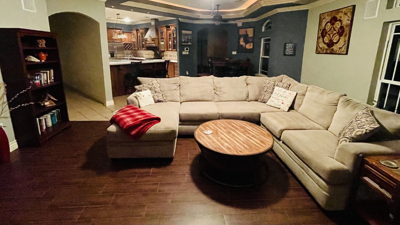 Photo of Livingroom in Elgin