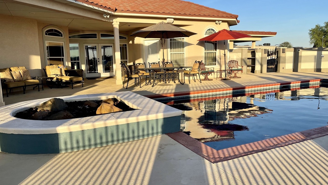 Photo of Outdoor in Elgin