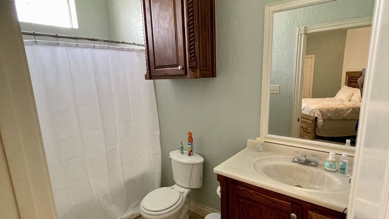 Photo of Bathroom in Elgin