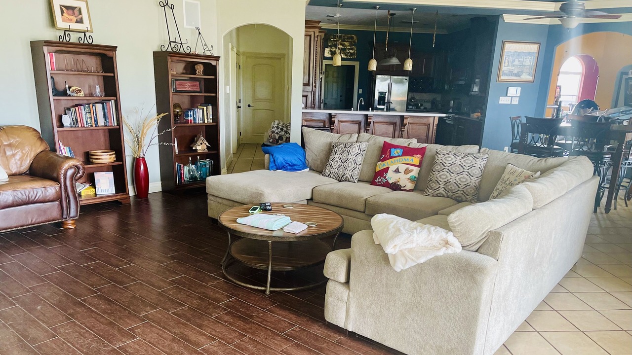 Photo of Livingroom in Elgin
