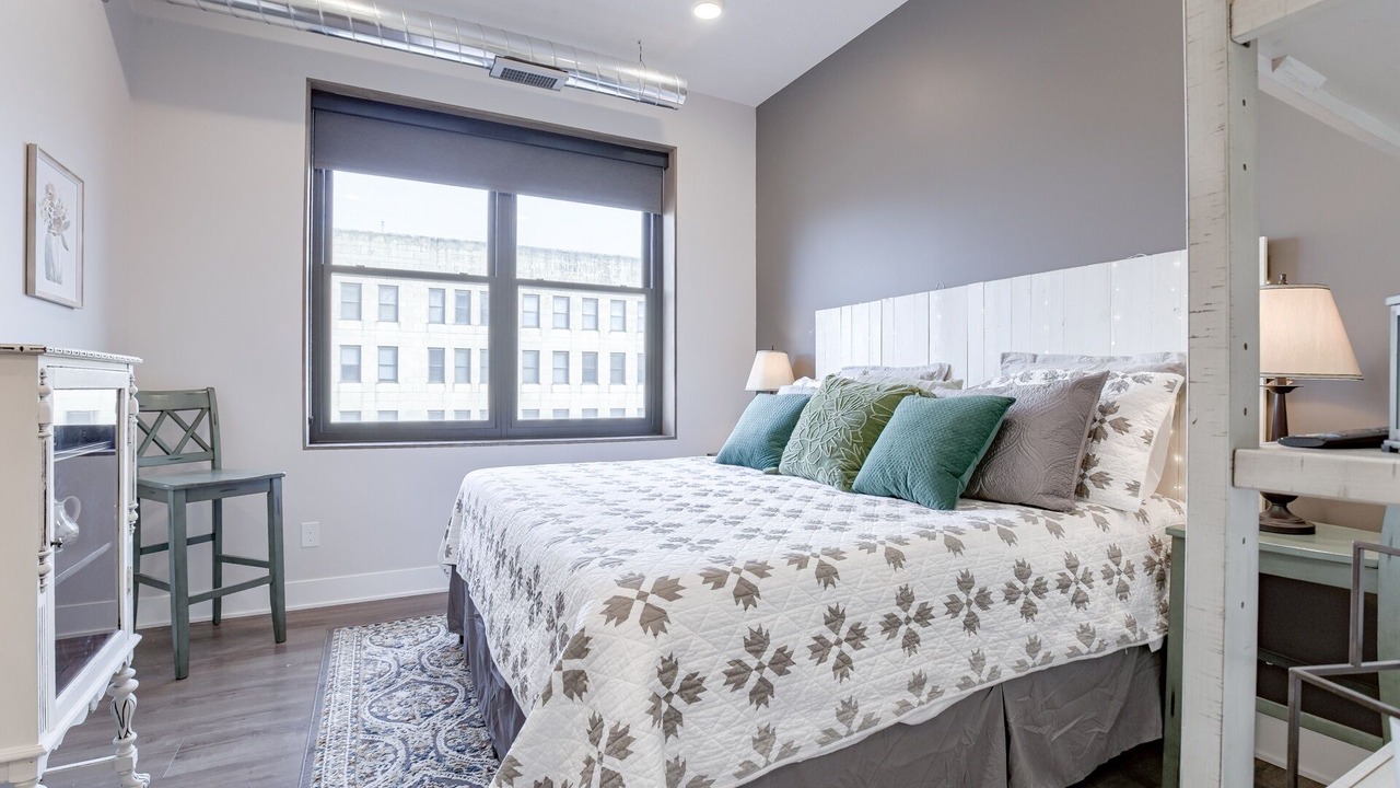 Photo of Bedroom in Downtown Lincoln