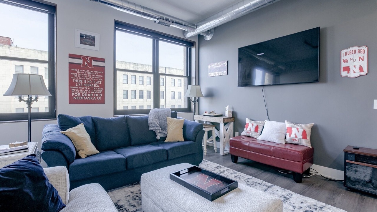 Photo of Livingroom in Downtown Lincoln