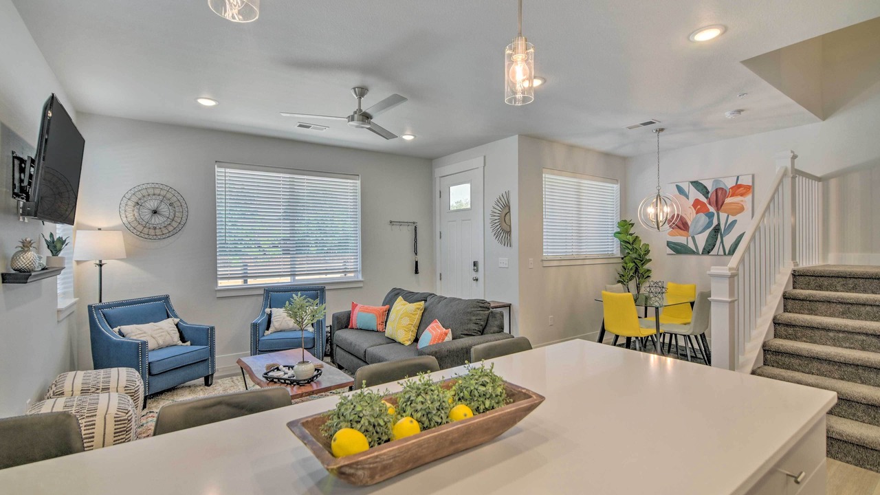Photo of Livingroom in Greeley