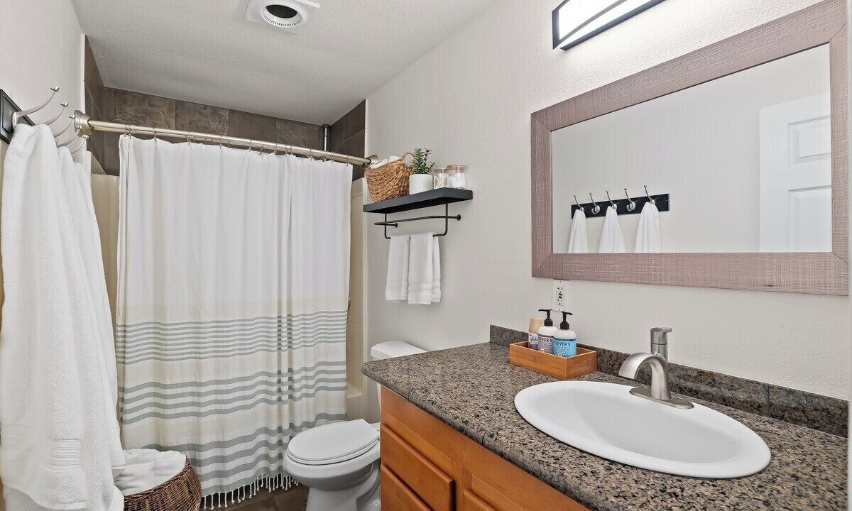 Photo of Bathroom in Littlerock