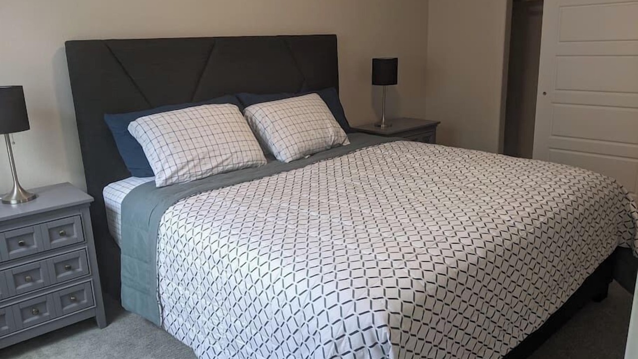 Photo of Bedroom in Old Town North