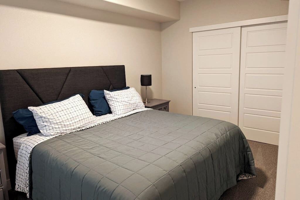 Photo of Bedroom in Old Town North