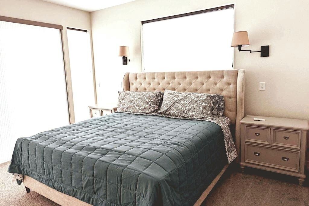 Photo of Bedroom in Old Town North
