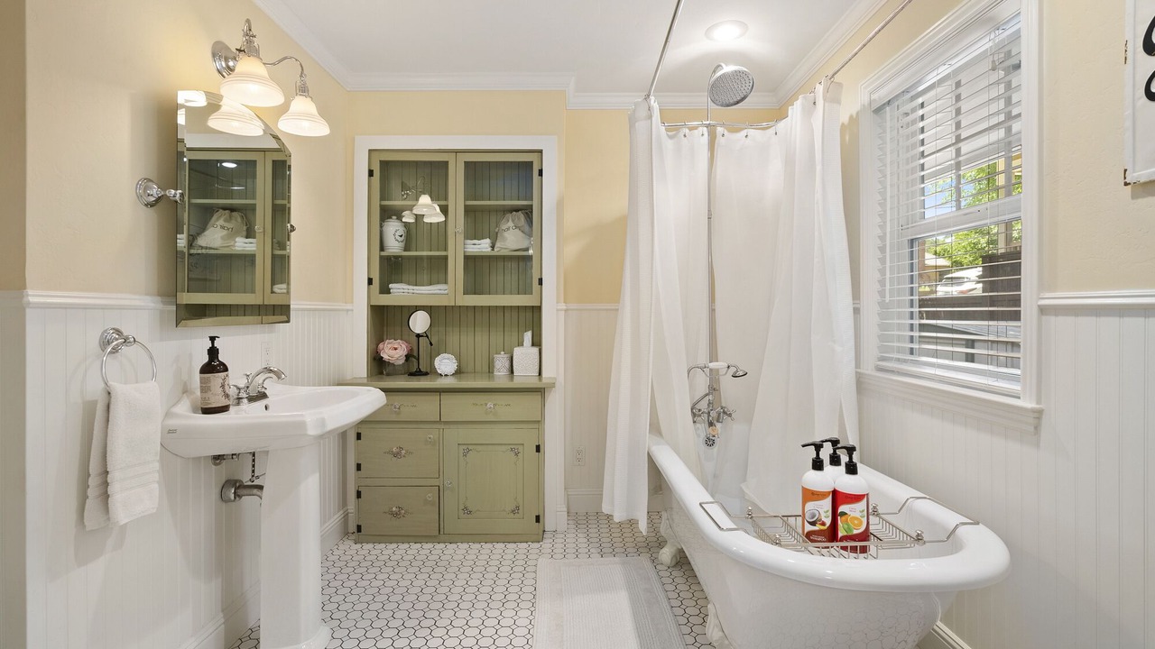 Photo of Bathroom in Paso Robles