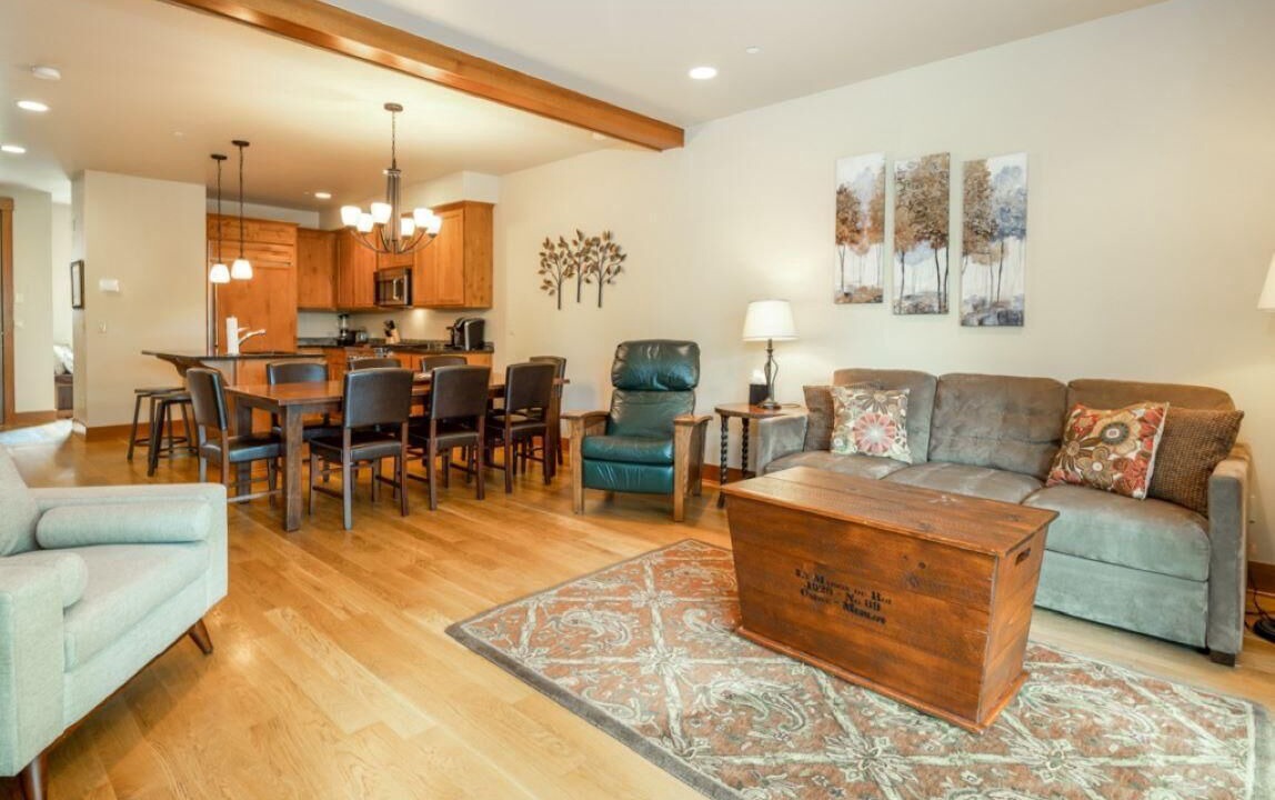 Photo of Livingroom in Cle Elum