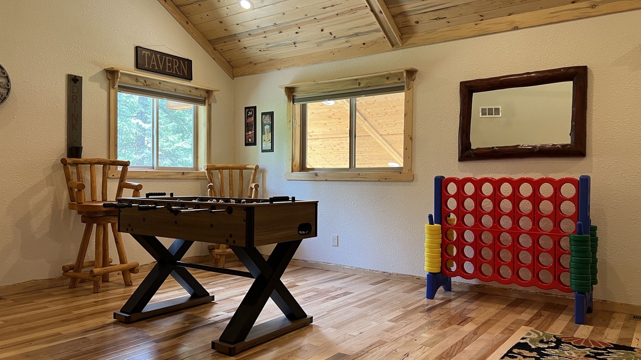 Photo of Bedroom in Garden Valley