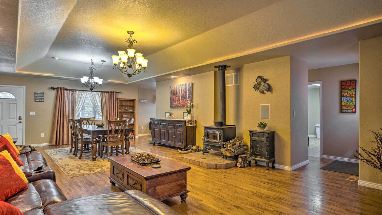 Photo of Livingroom in Woodland Park