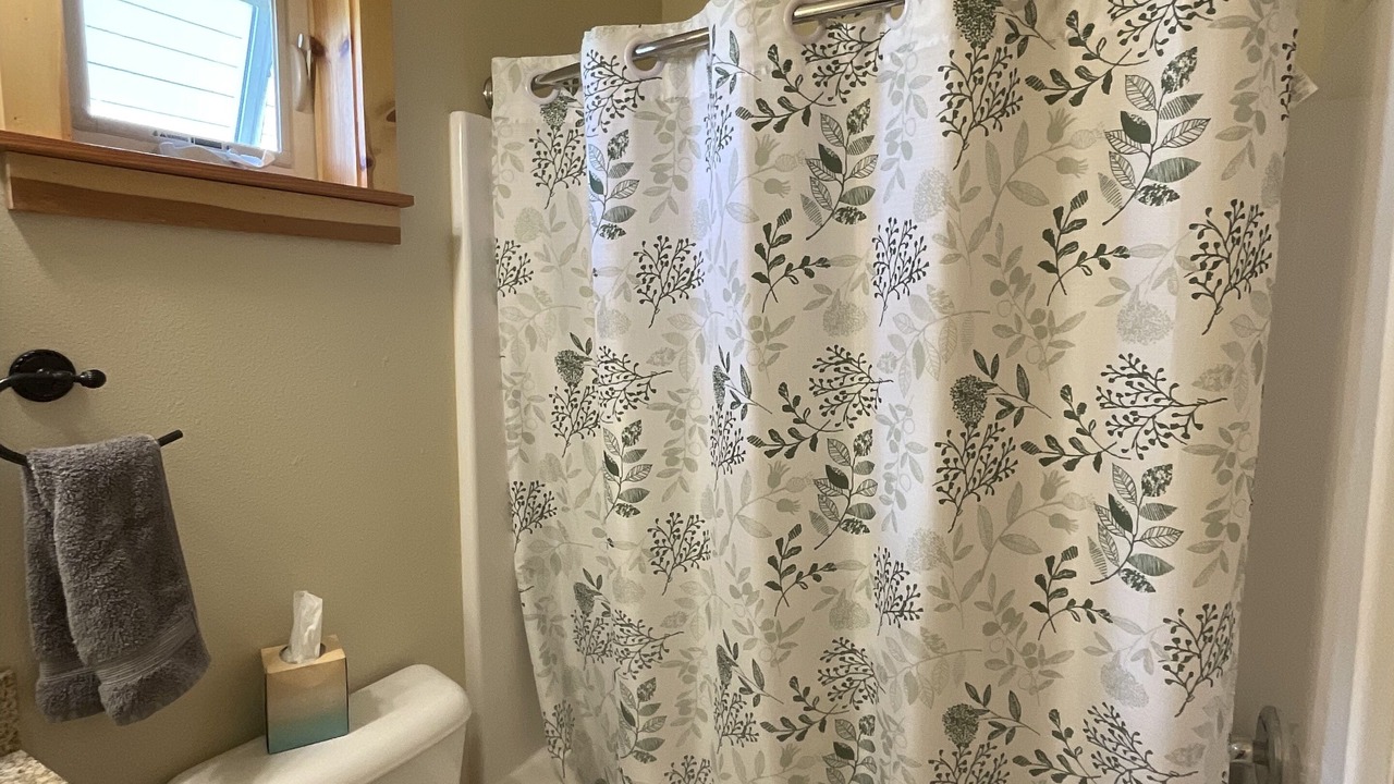 Photo of Bathroom in Eastsound