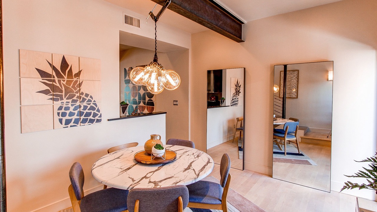 Photo of Livingroom in Curtis Park