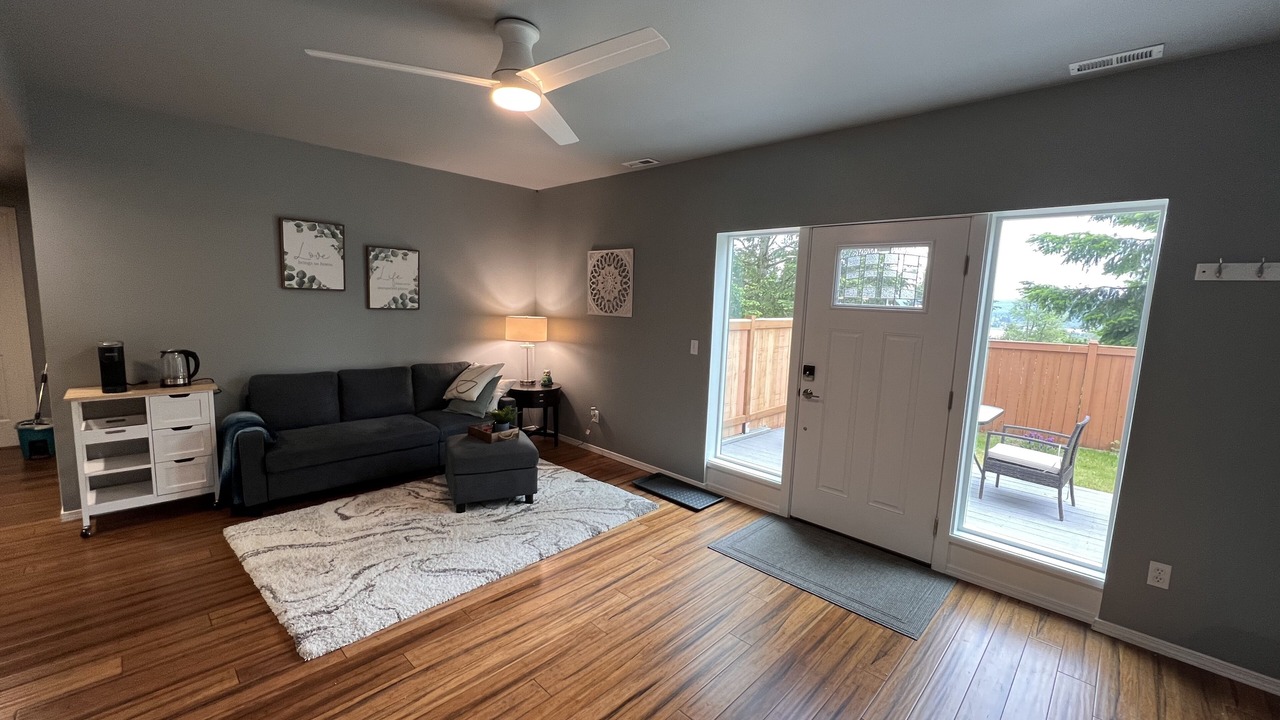 Photo of Livingroom in Lakeland North