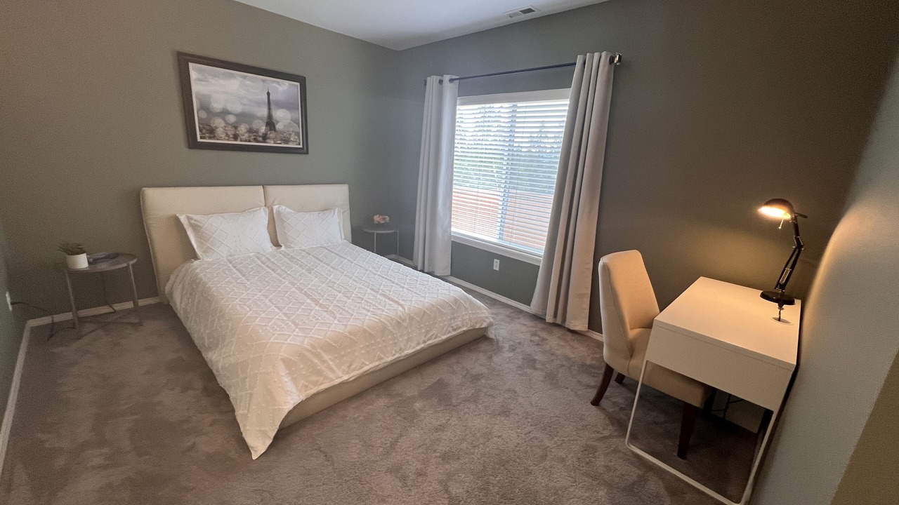 Photo of Bedroom in Lakeland North