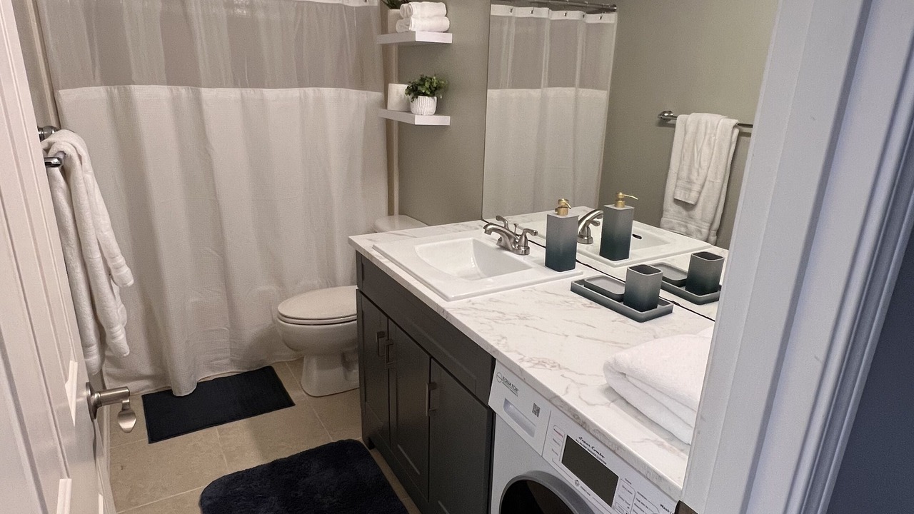 Photo of Bathroom in Lakeland North
