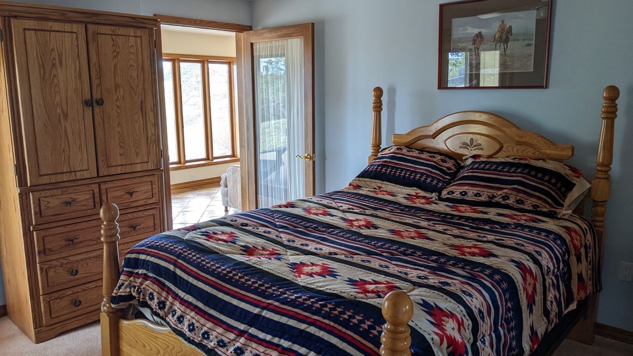 Photo of Bedroom in Granite Canon
