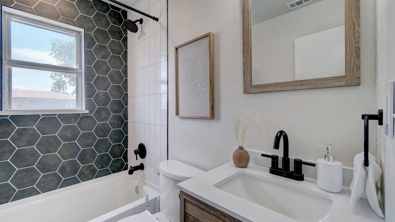 Photo of Bathroom in Yukon