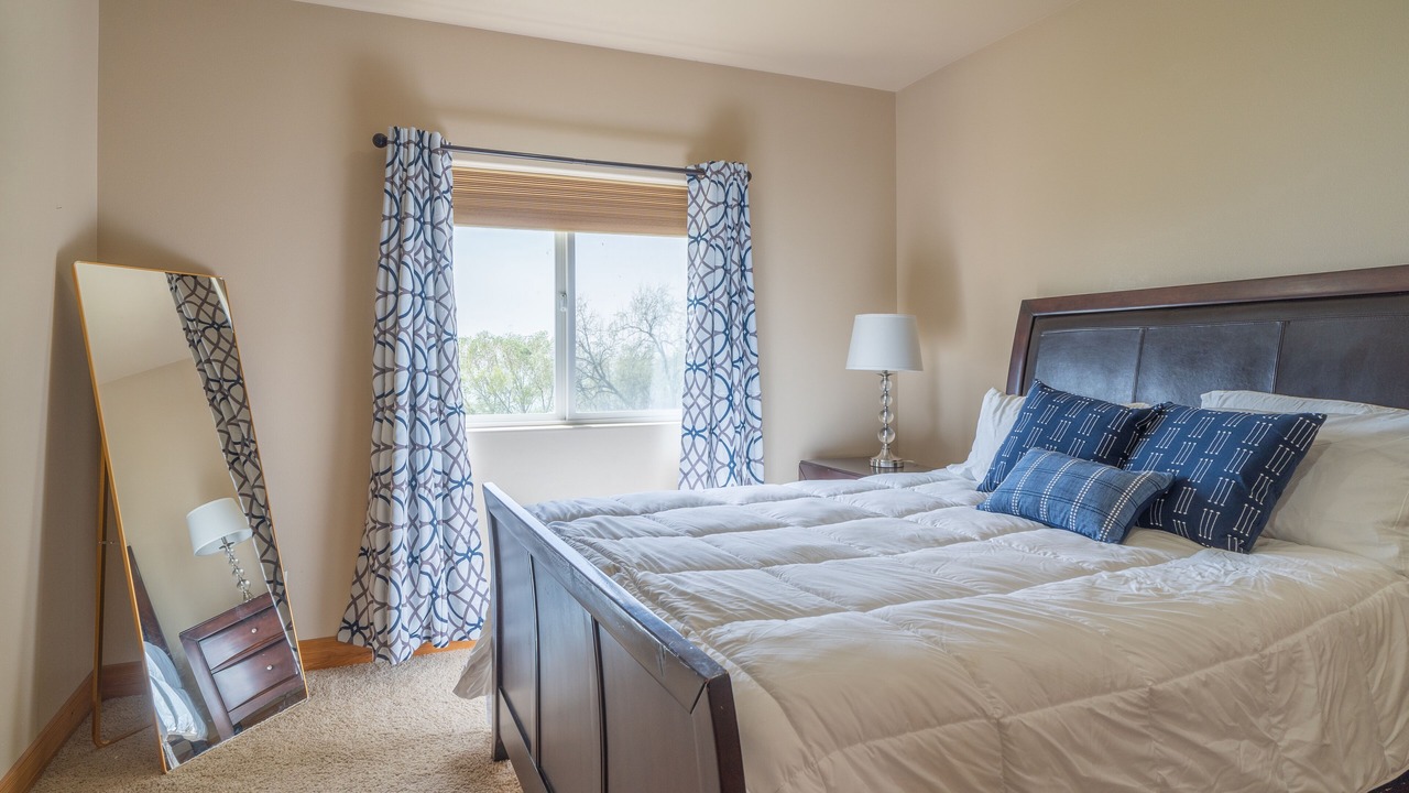 Photo of Bedroom in Cascade Valley