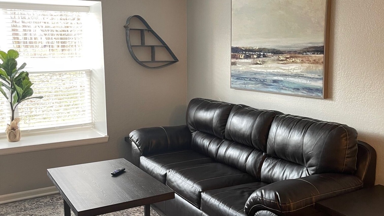 Photo of Livingroom in Hamilton