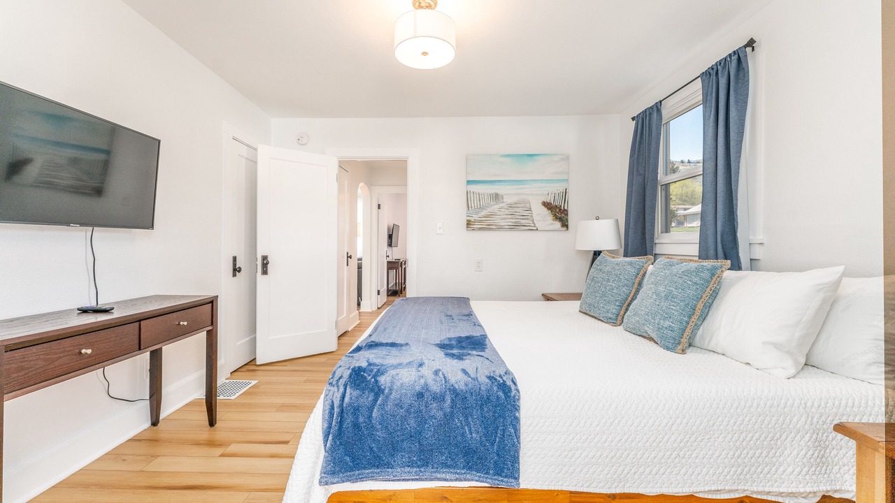 Photo of Bedroom in Chelan