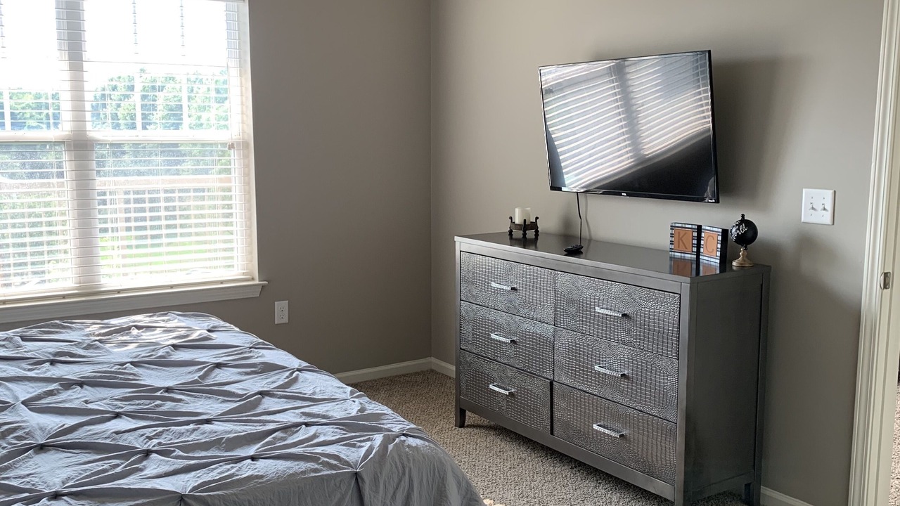 Photo of Bedroom in Overland Park
