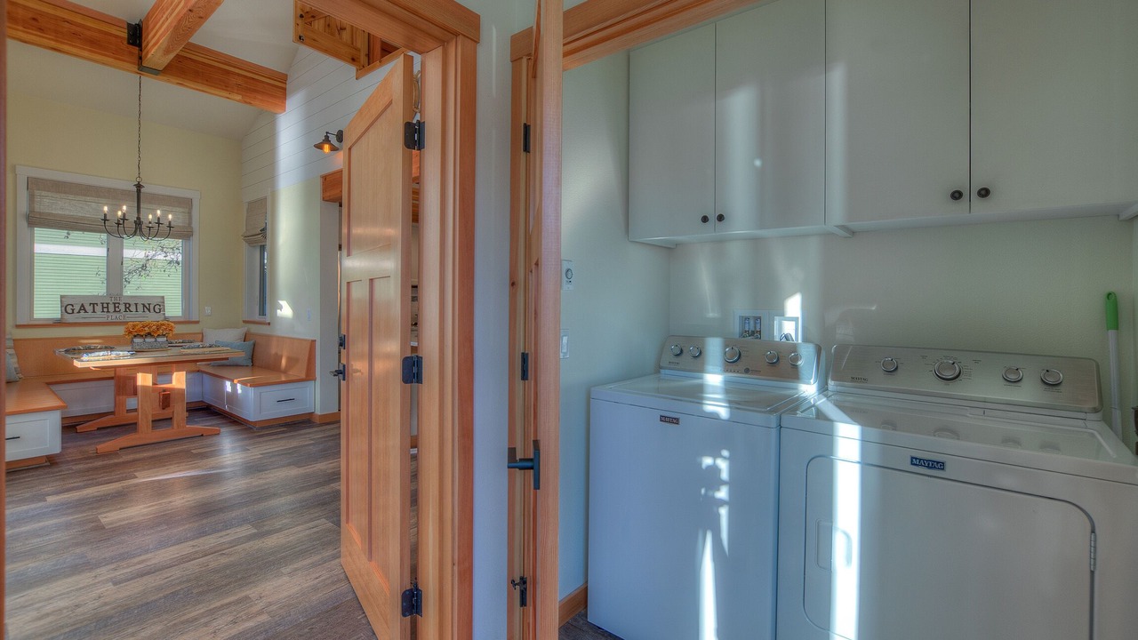 Photo of Bedroom in Eastsound