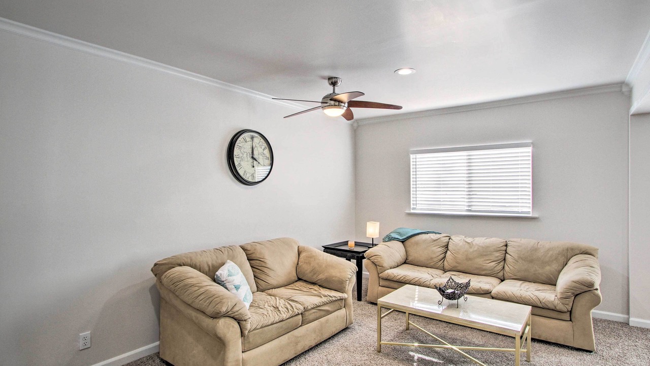 Photo of Livingroom in Burien