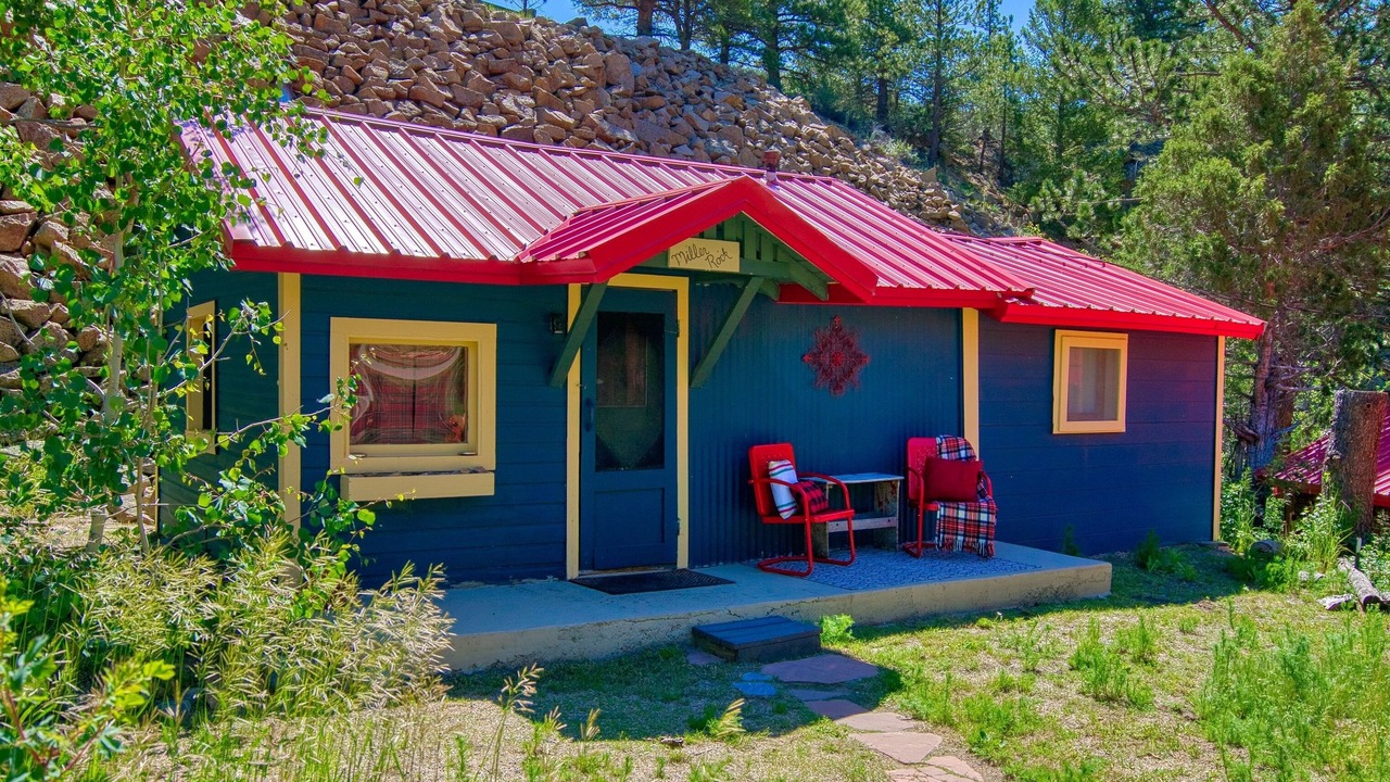Photo of Outdoor in Lyons