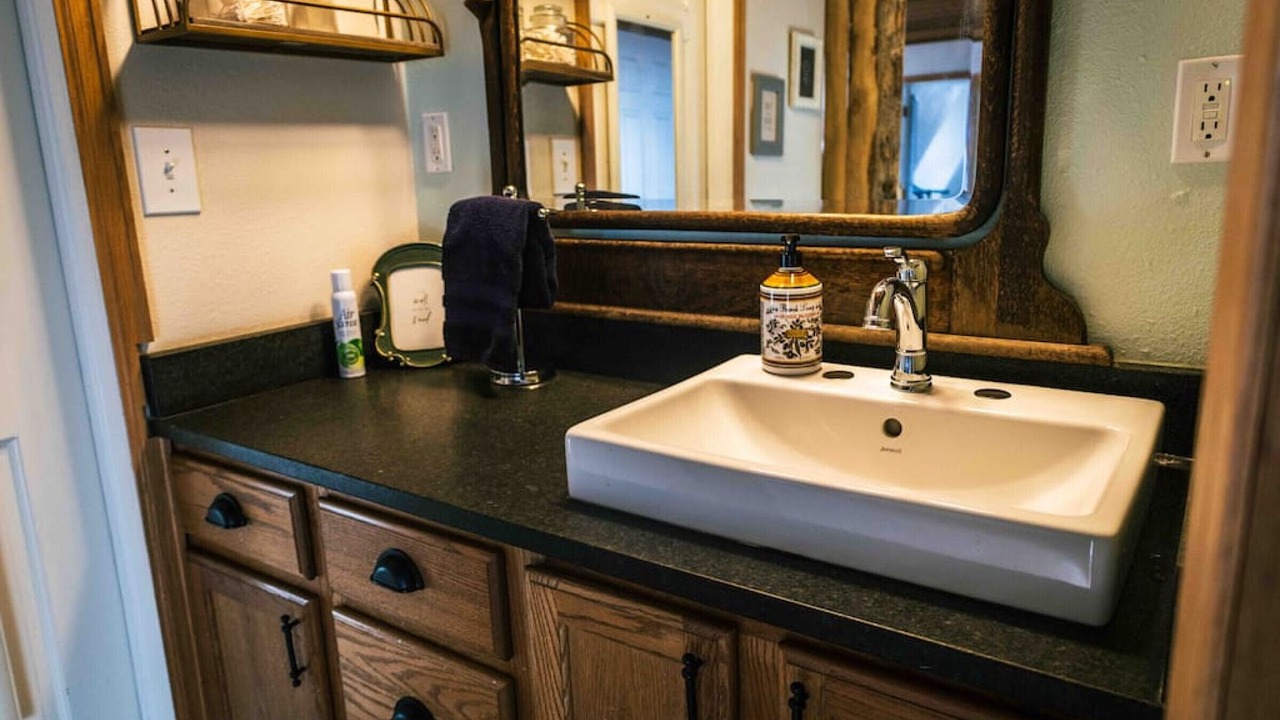 Photo of Bathroom in Cheyenne