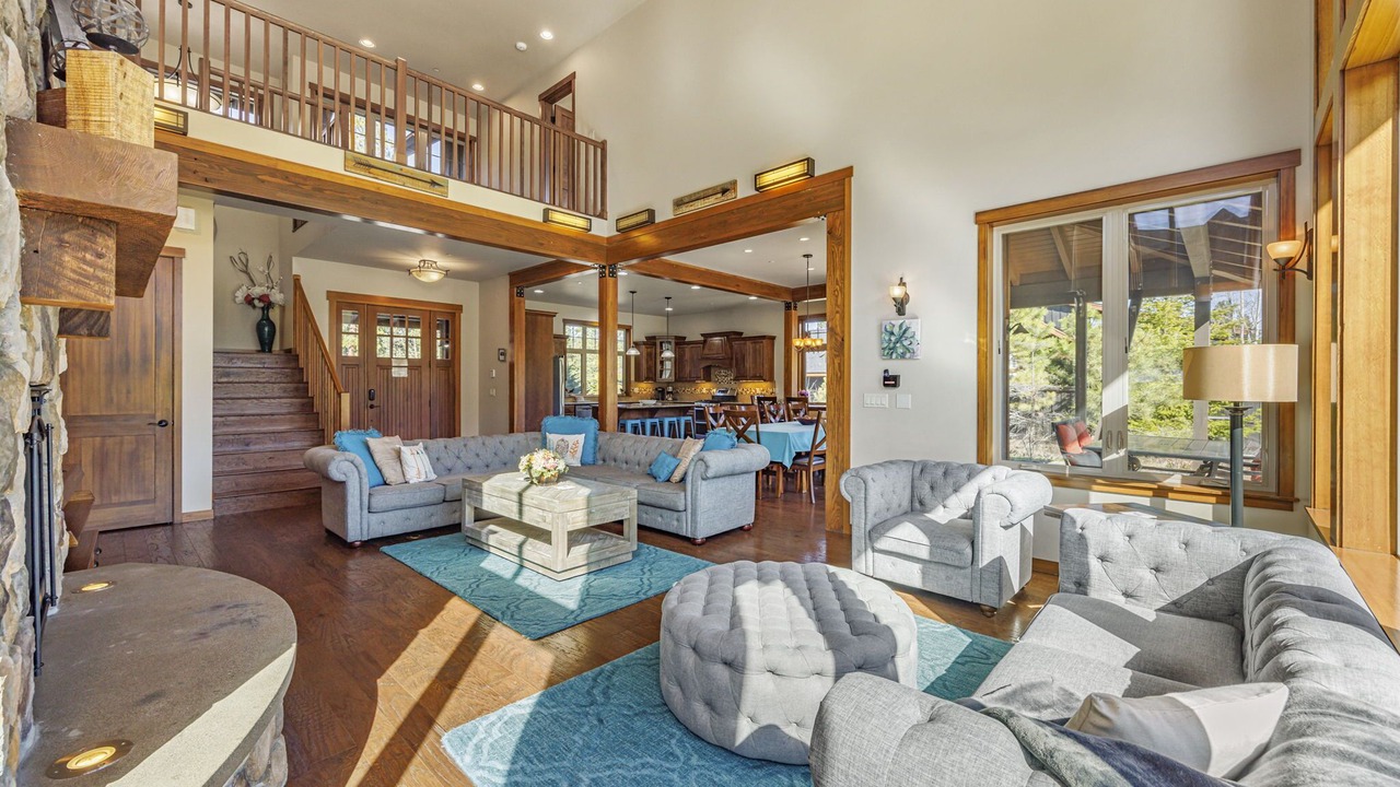 Photo of Livingroom in Cle Elum