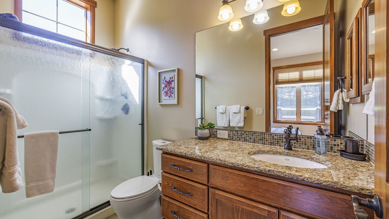 Photo of Bathroom in Cle Elum