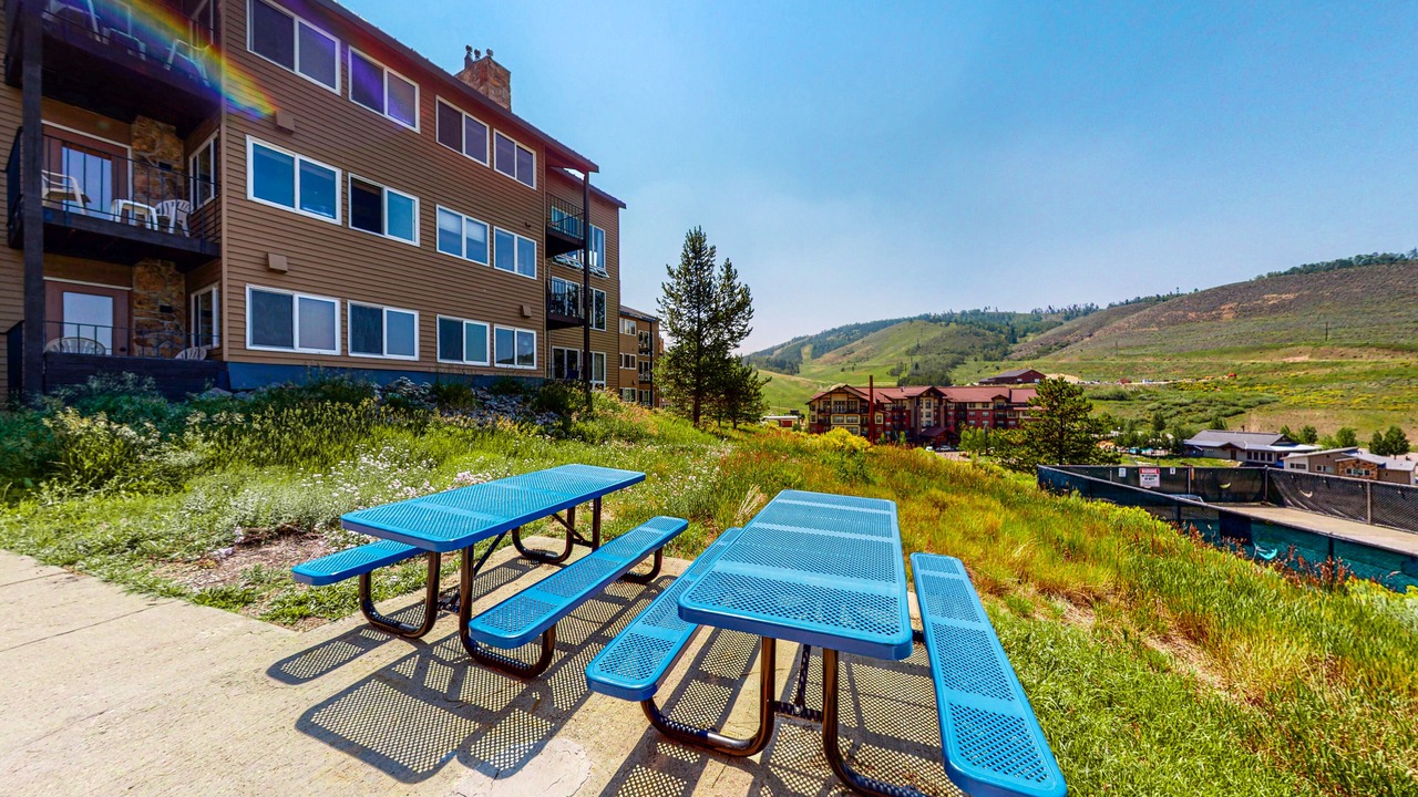 Photo of Outdoor in Silvercreek