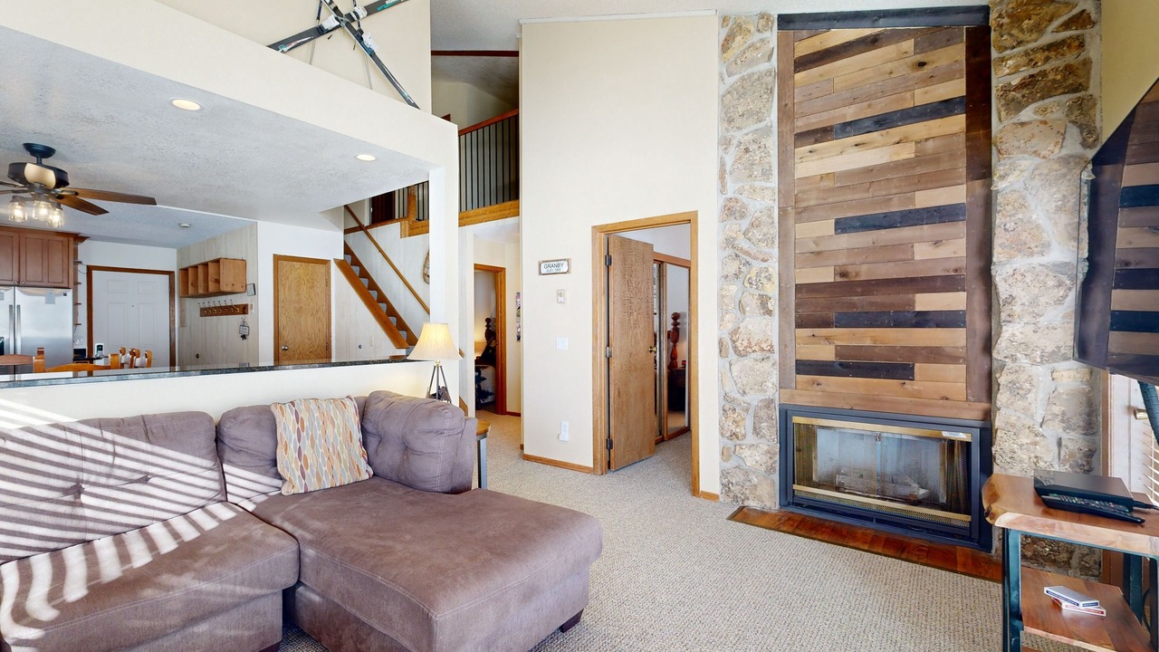 Photo of Livingroom in Silvercreek