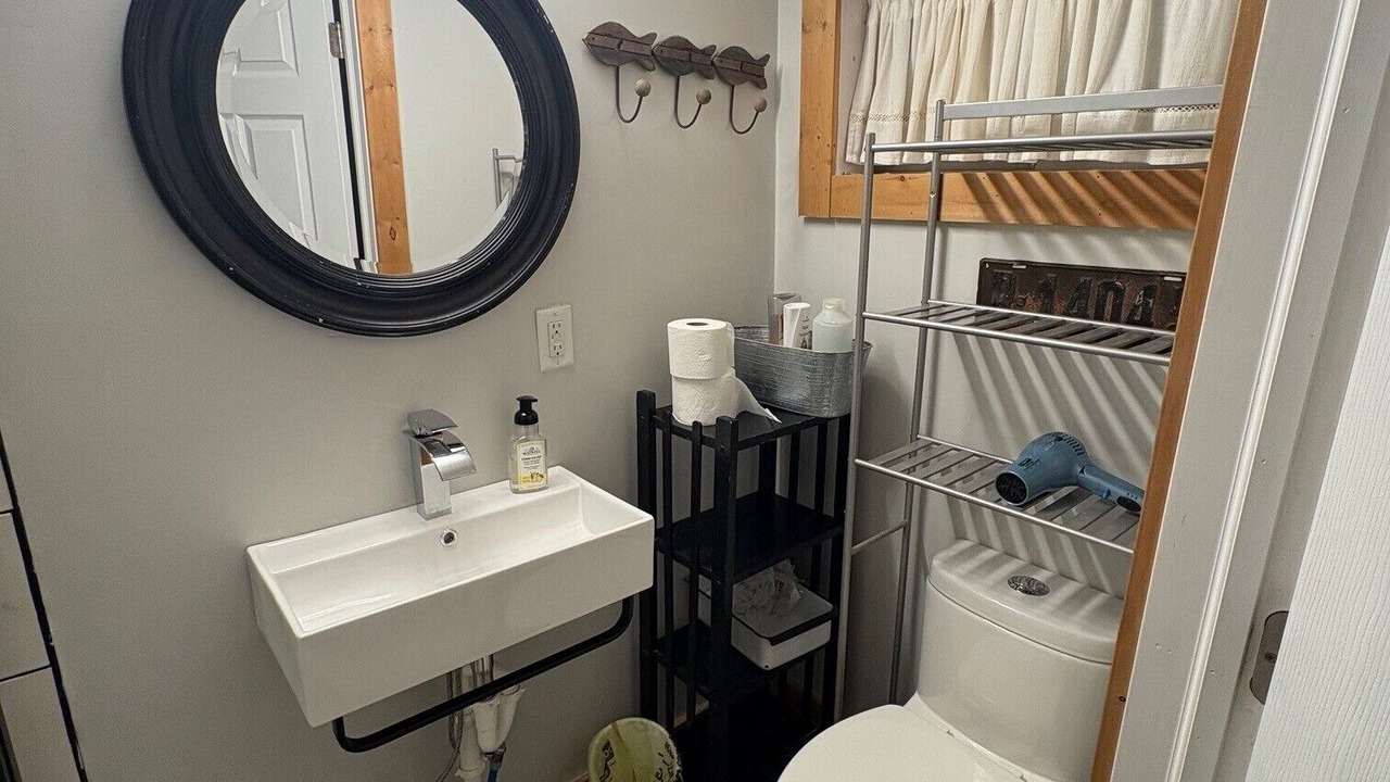 Photo of Bathroom in Keosauqua