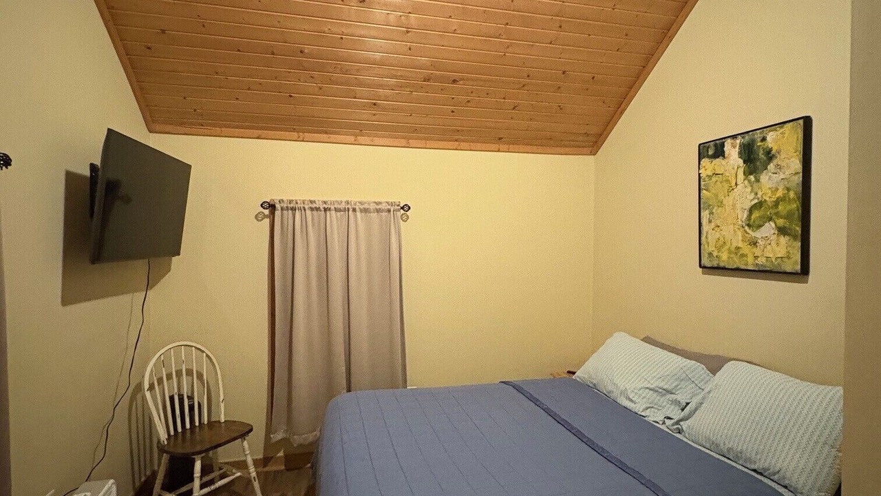 Photo of Bedroom in Keosauqua