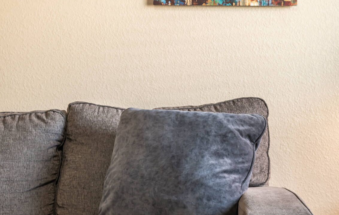 Photo of Livingroom in Security-Widefield