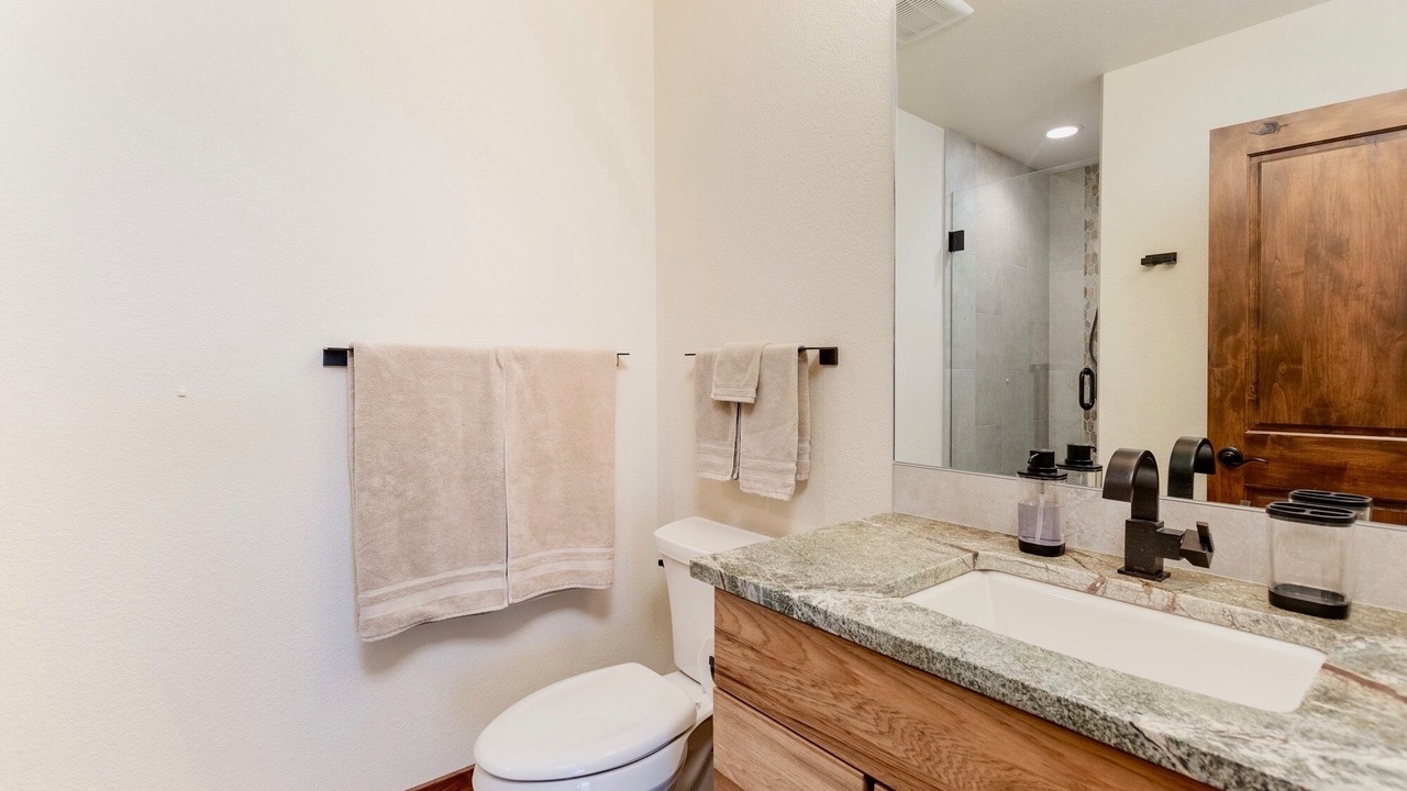 Photo of Bathroom in Windcliff Estates