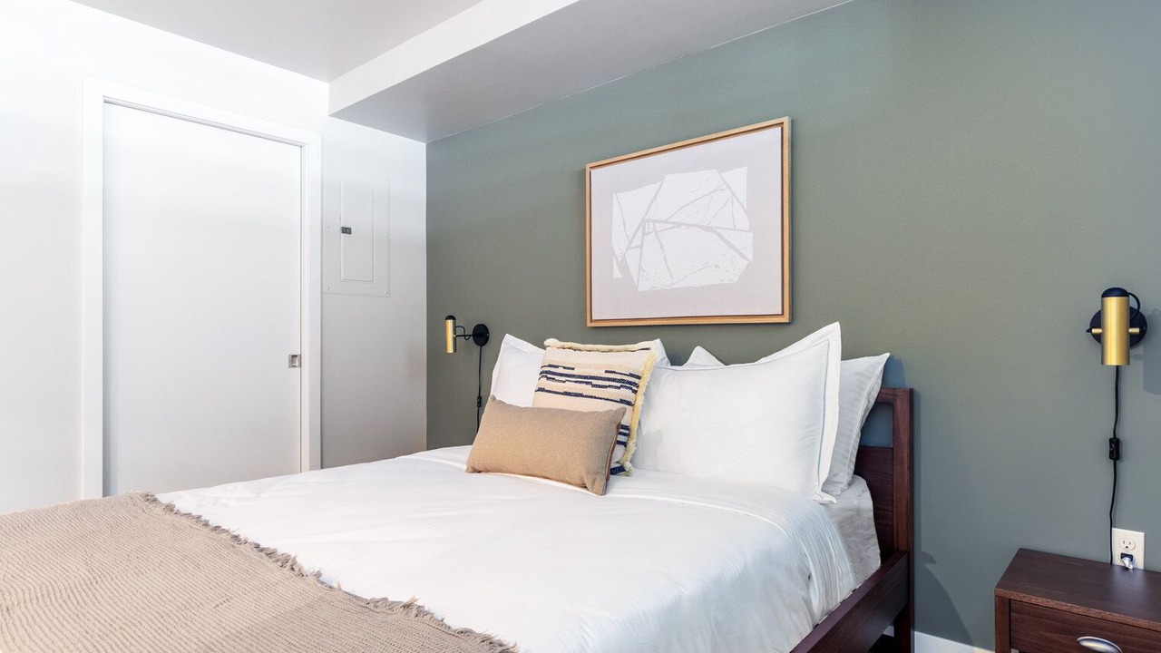 Photo of Bedroom in South Lake Union