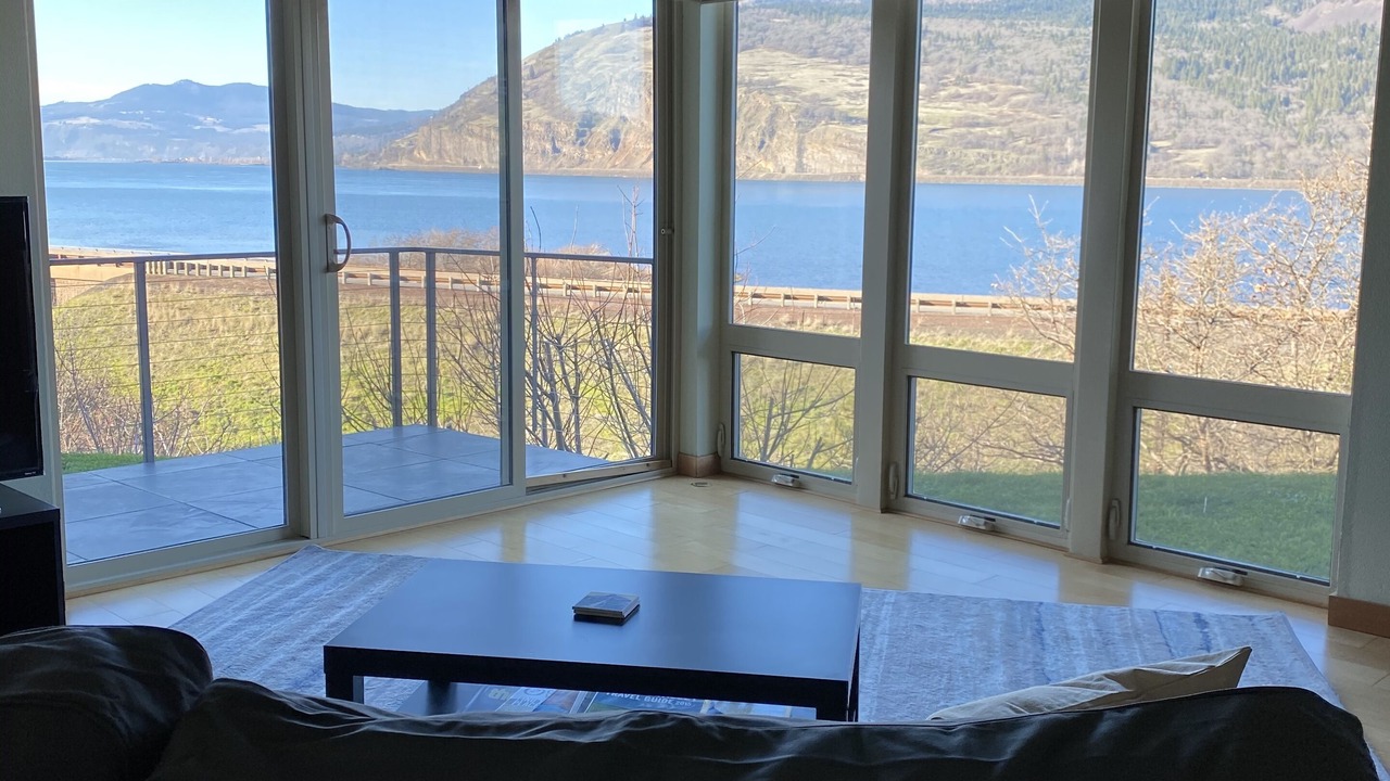 Photo of Livingroom in Mosier