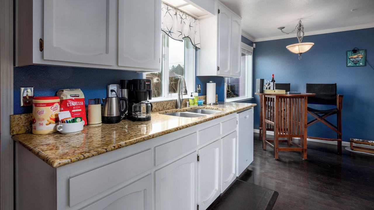 Photo of Kitchen in Oak Harbor