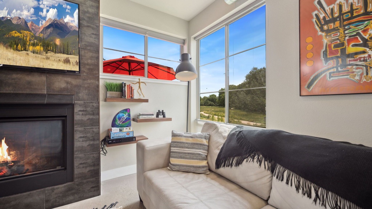Photo of Livingroom in Old Town North