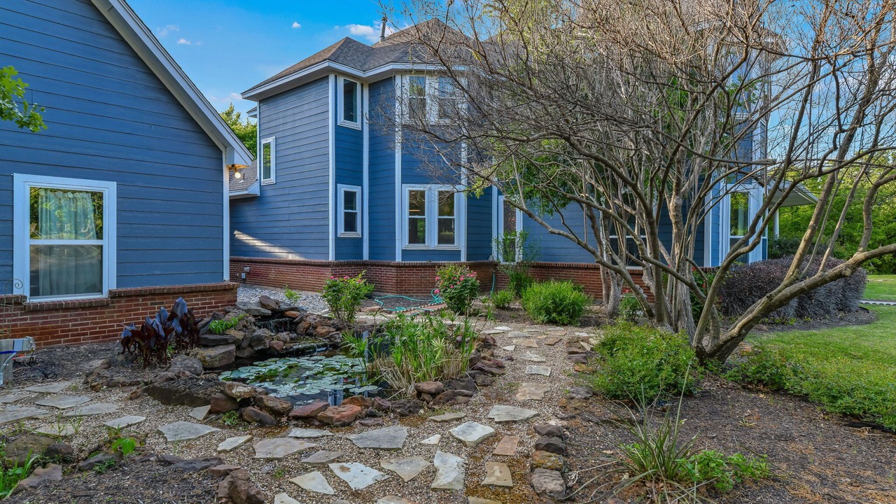 Photo of Outdoor in Cross Roads