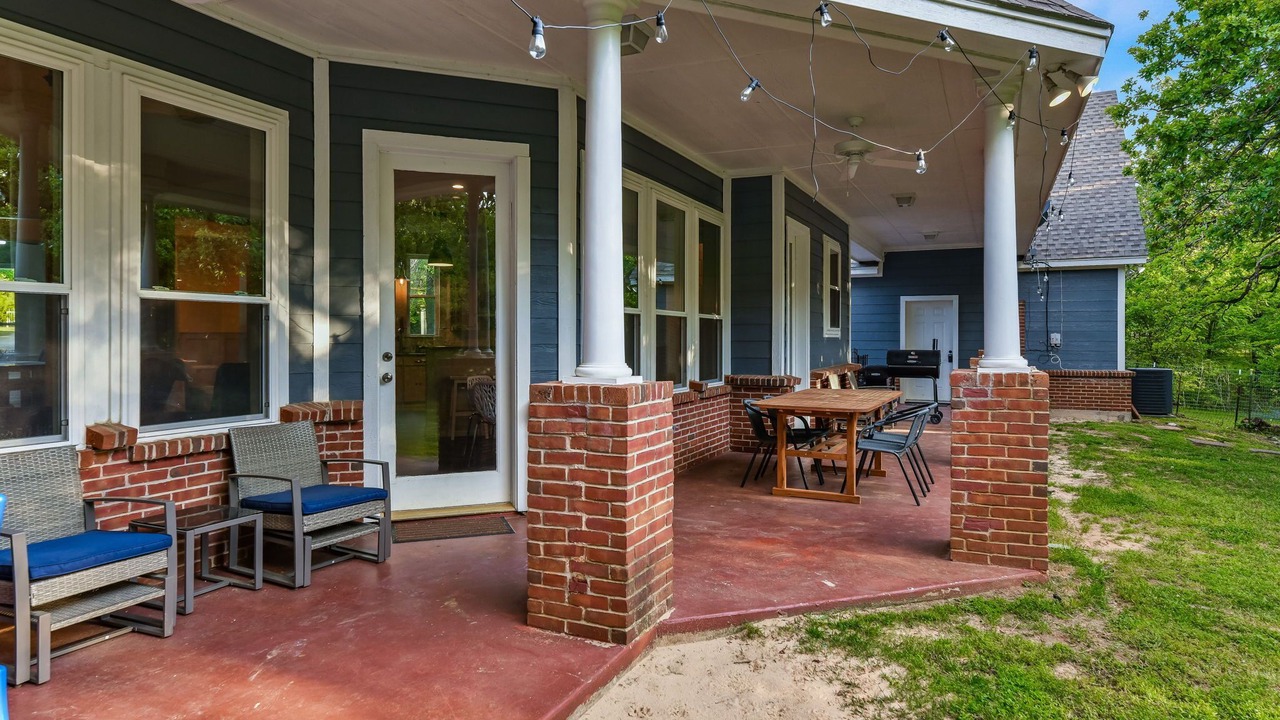 Photo of Outdoor in Cross Roads
