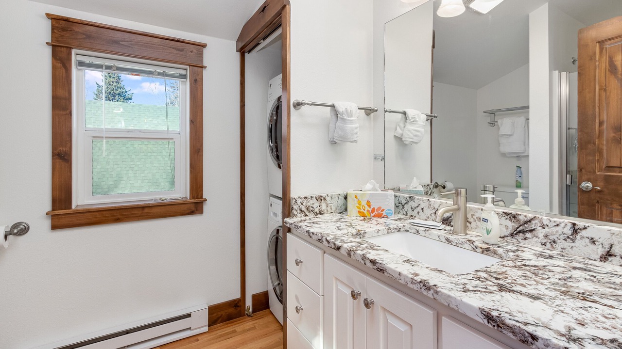 Photo of Bathroom in University Park